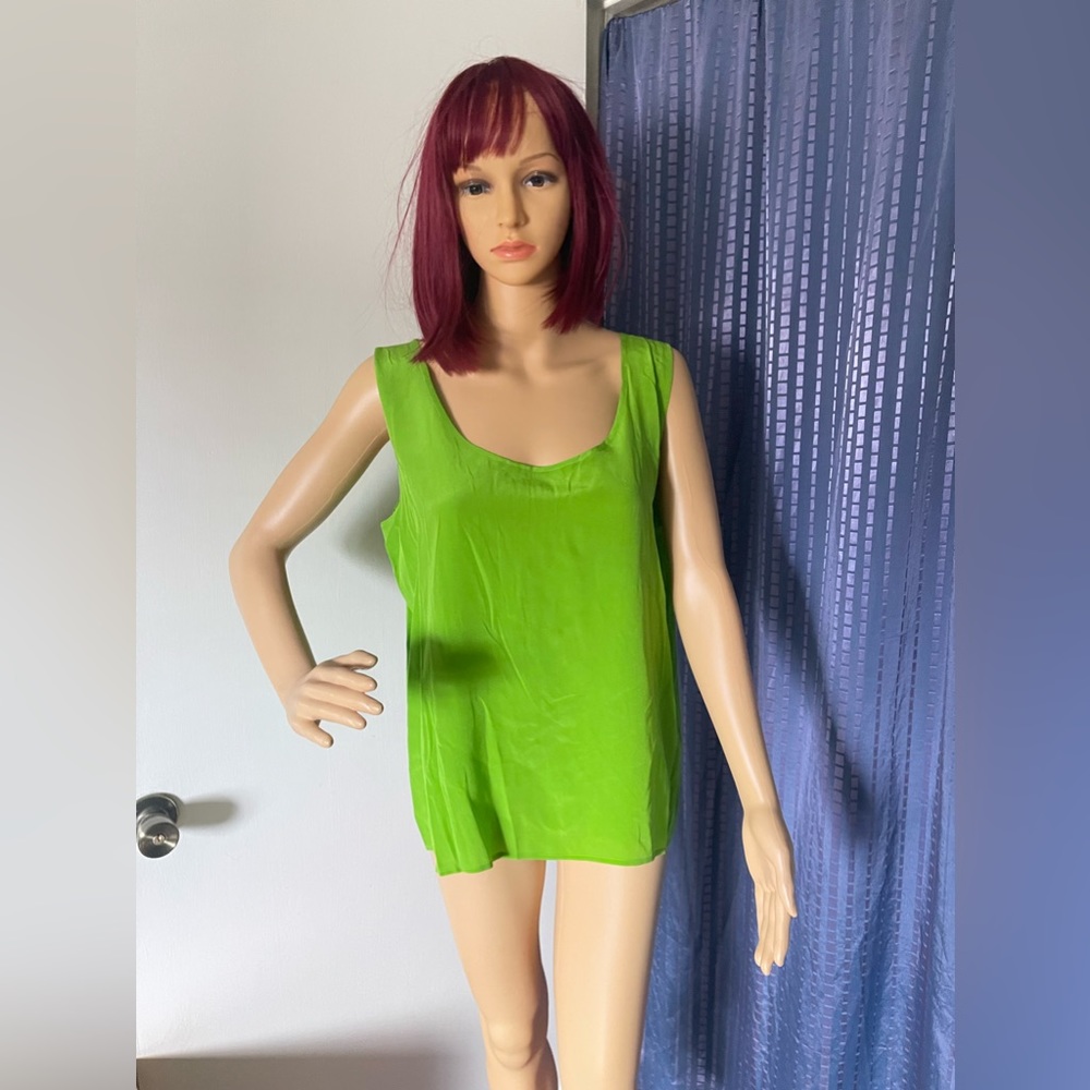 ANNA AND FRANK Thin 100% Silk Sleeveless Blouse Green L